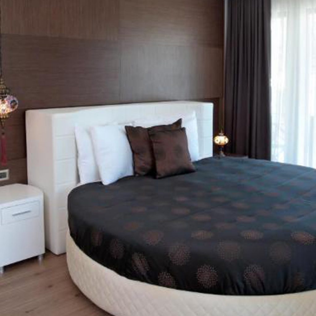 db.tour-related.title