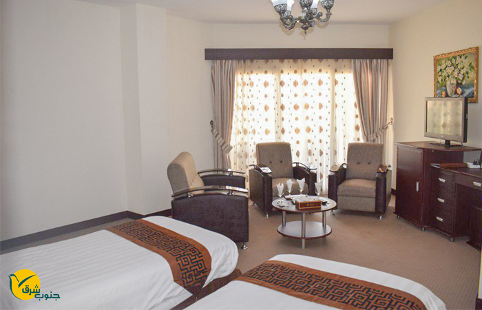 db.tour-related.title