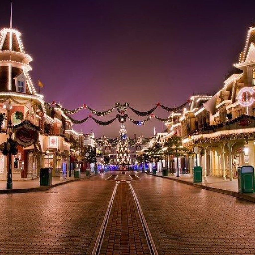 دیزنی لند پاریس