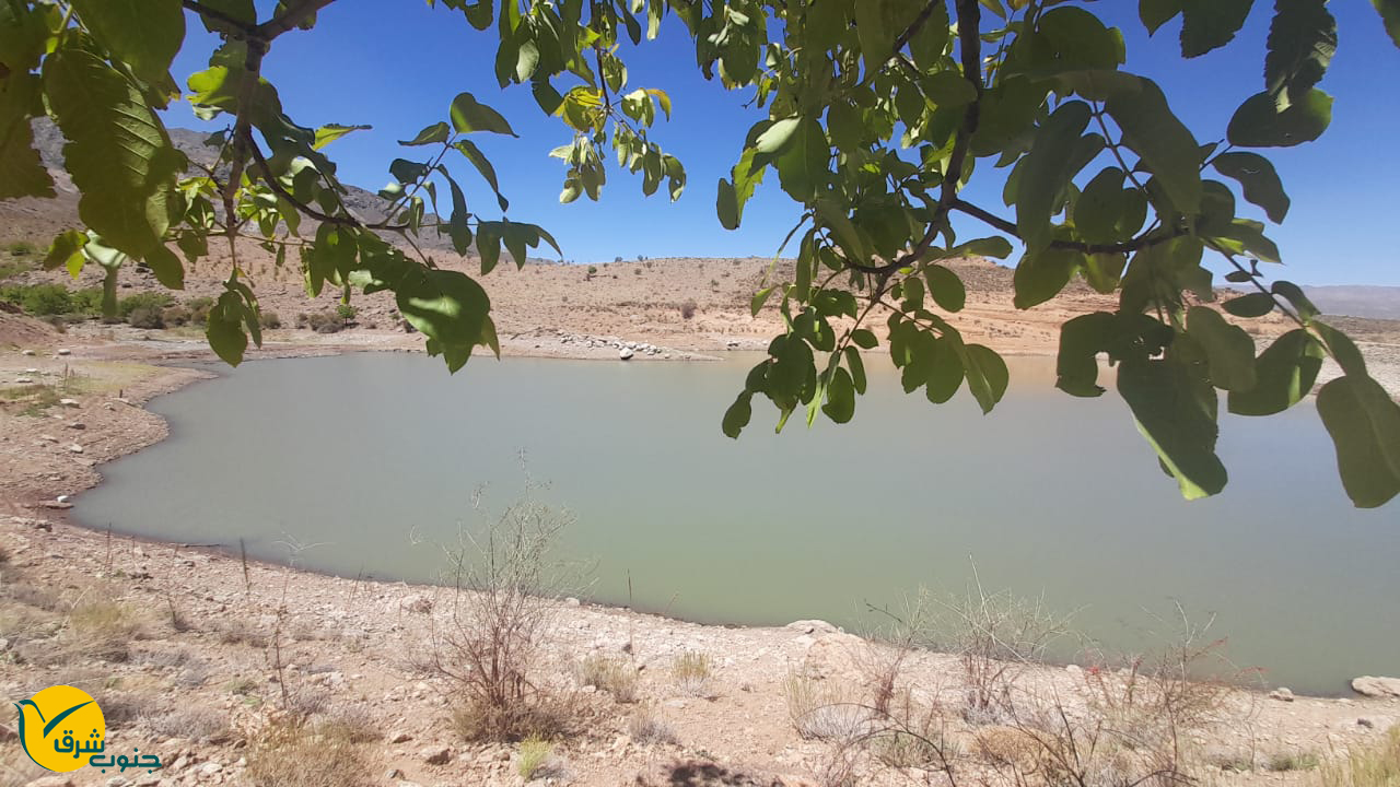 درب بهشت جیروفت